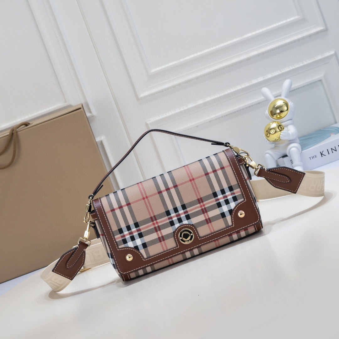 Brand High Quality New Style High-End Quality Leather Women's Bag, Designer Layer Cowhide Crossbody Bag, and Style Small Square Bag, New Free Del