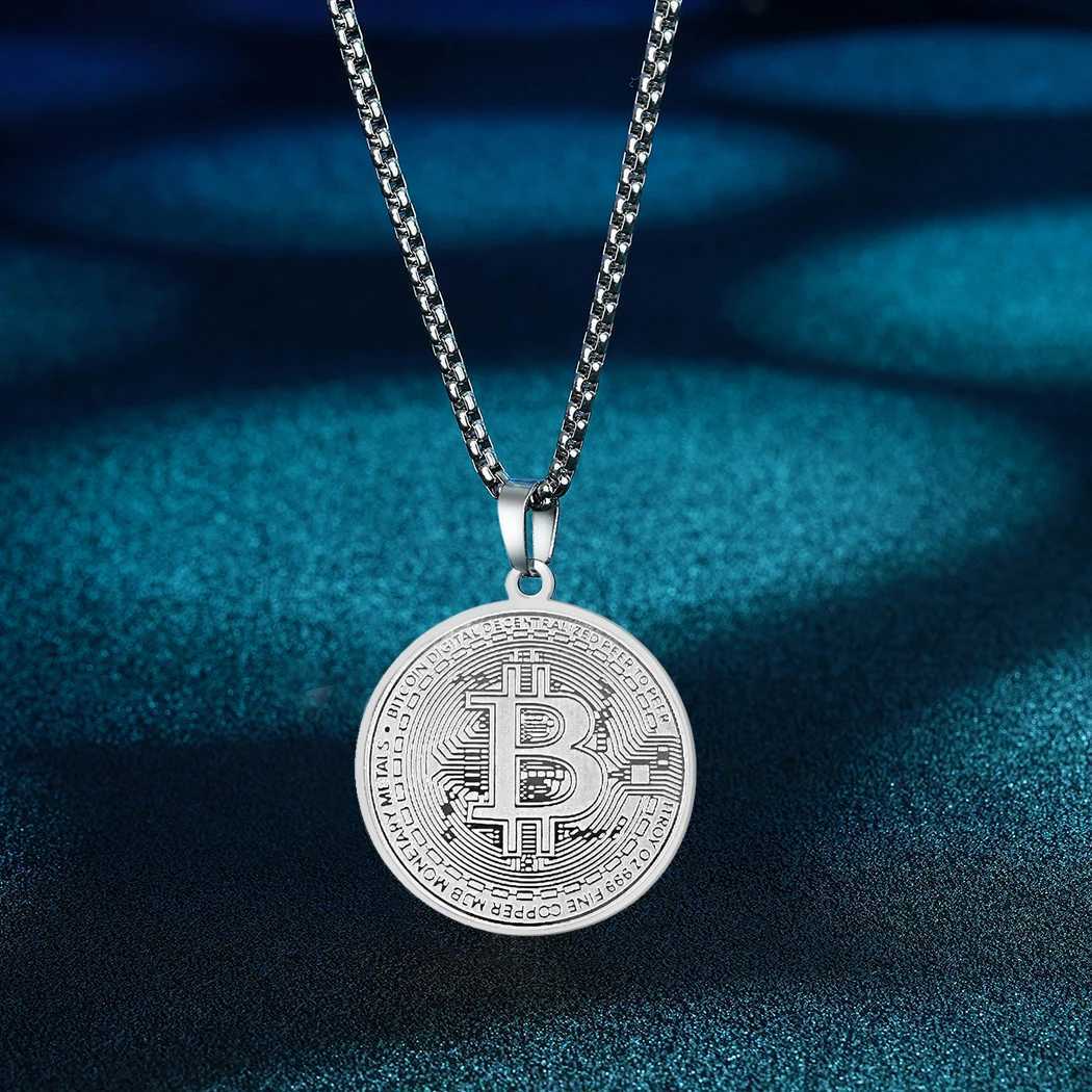 Kinitial Circle Bitcoin Pendant Necklace Stainless Steel Bitcoin Charm Chain Choker For Men Women HipHop Jewelry W250618