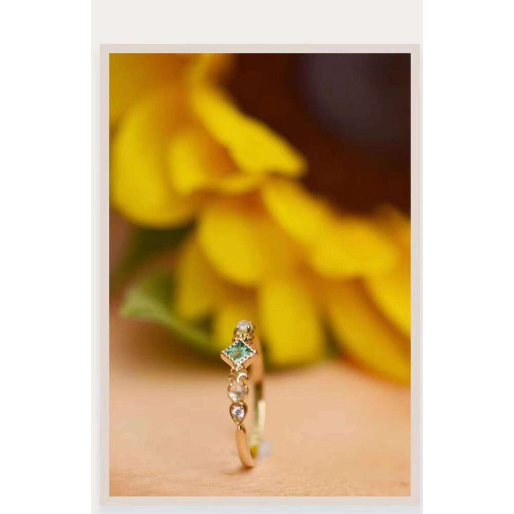 Spring Banquet High Imitation Natural Emerald Zircon Moonstone Fashion Light Luxury Versatile Thin Band Finger Tail Ring