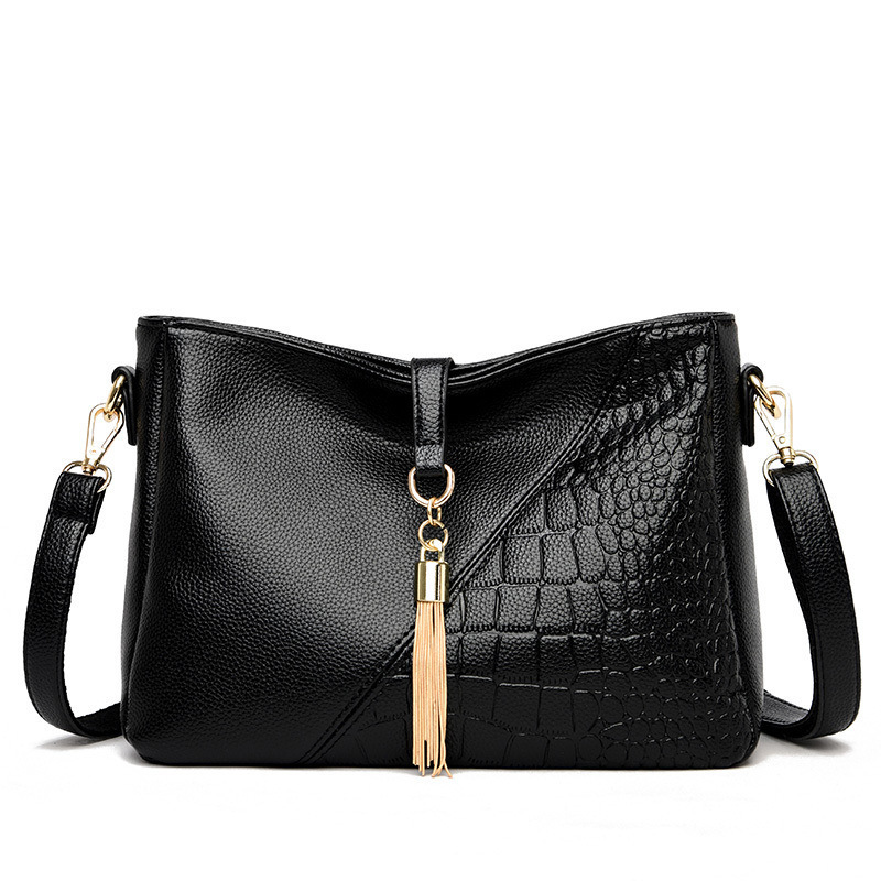 Free Shipping 2025 New Designer Bag PU Leather Soft Leather Women's Shoulder Handbag Fashion Tassel Casual High-quality Shopping Bag