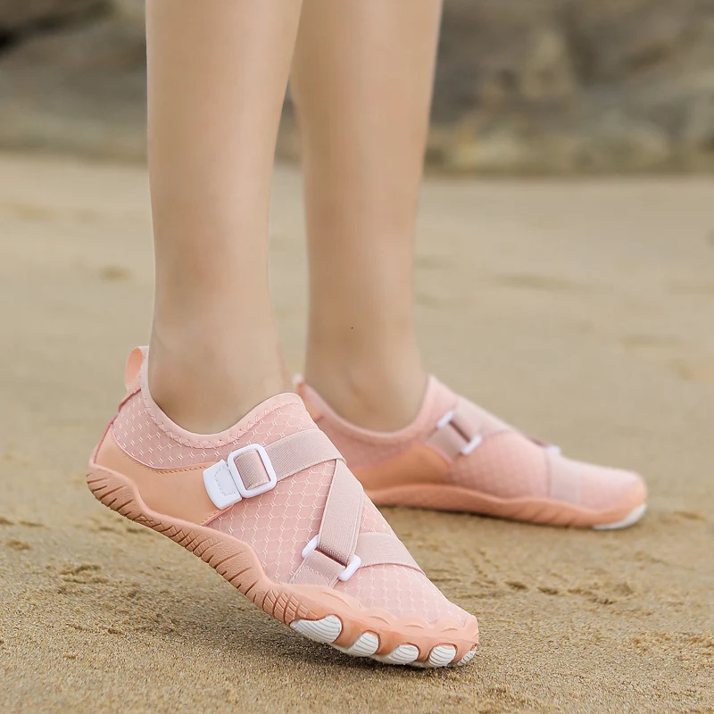 Summer Beach Aqua Shoes Couple Outdoor Anti-Slip Beach Swimming Barefoot Shoes Quick Dry Breathable Upstream Wading Shoes 250613