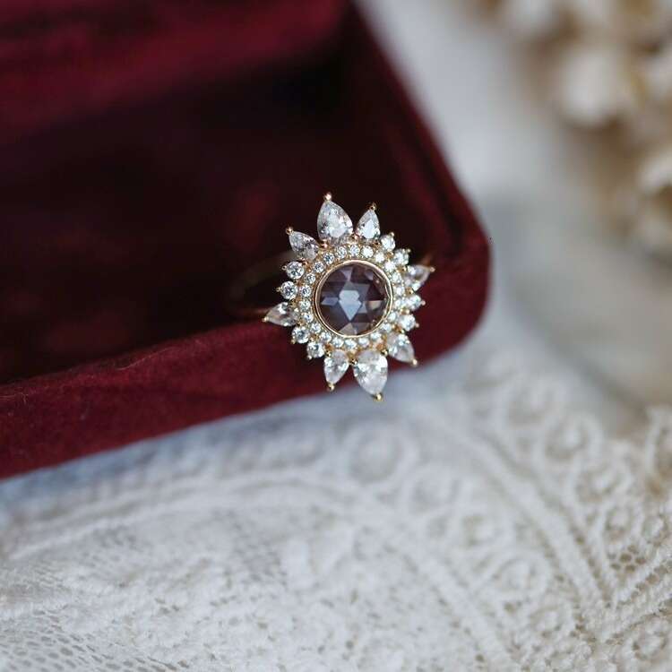 Hedwig's Theme High Imitation Luxurious Natural White Topaz Versatile Ring
