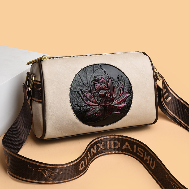 Free Shipping 2025 New Designer Bag Multi Functional Elegant Fashion High Quality Shopping Bag High End Ethnic Style Lotus Women's Single Shoulde