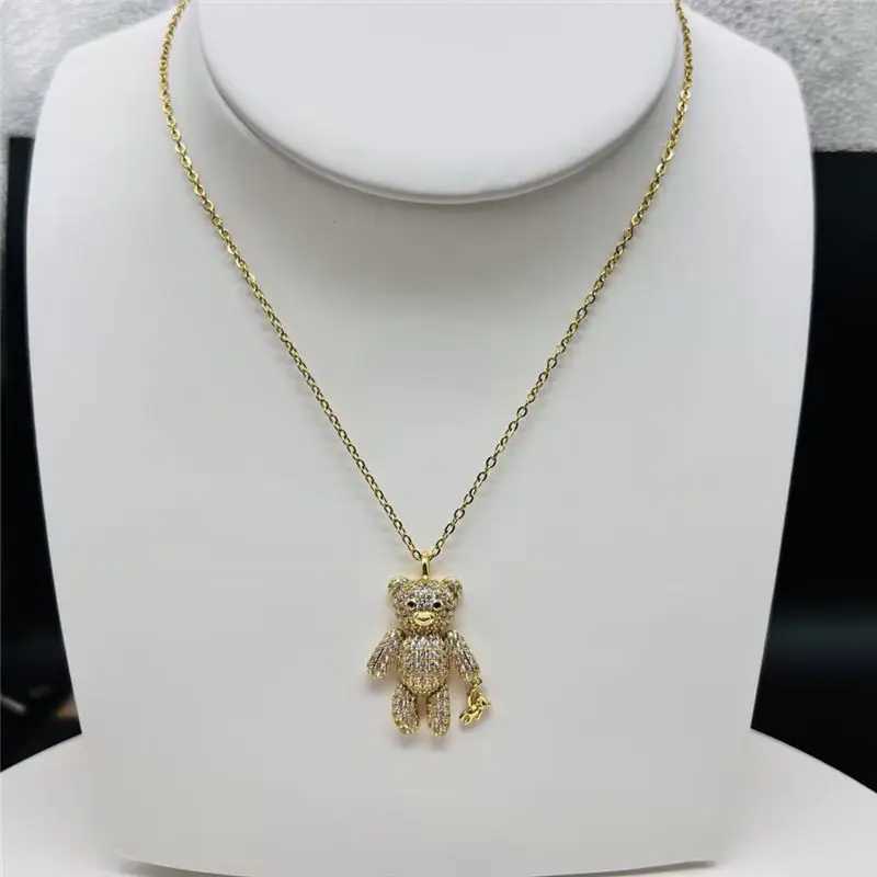 HECHENG New Bear Necklace for Women Fashion Jewelry Bear Pendant Necklace Design Pave Setting Zircon Copper Jewelry Wholesale W250618