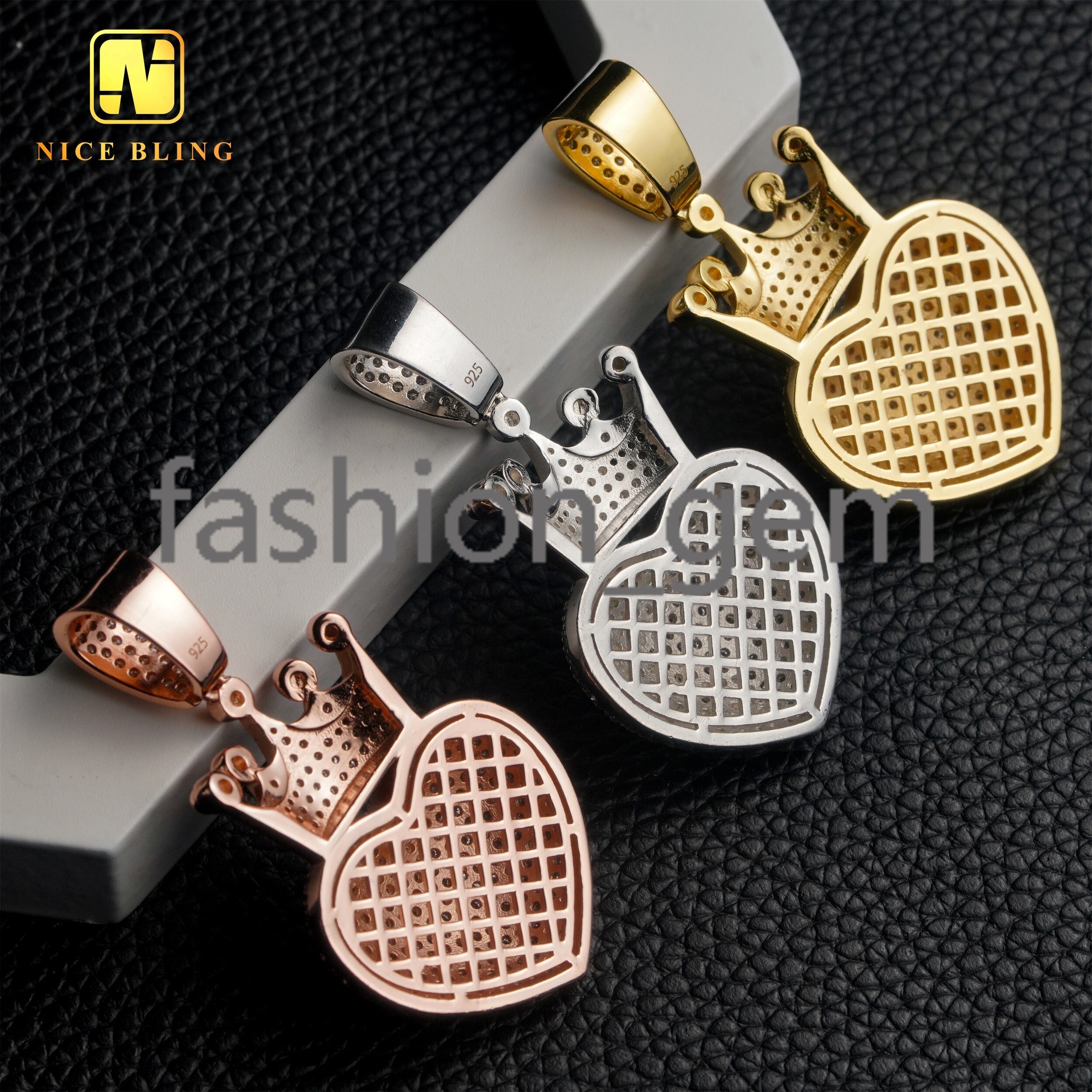 Fine Jewelry Hip Hop Pendants Iced Out Heart Shape Charm Pendant Crown Bale 925 Sterling Silver Moissanite Diamond Pendants