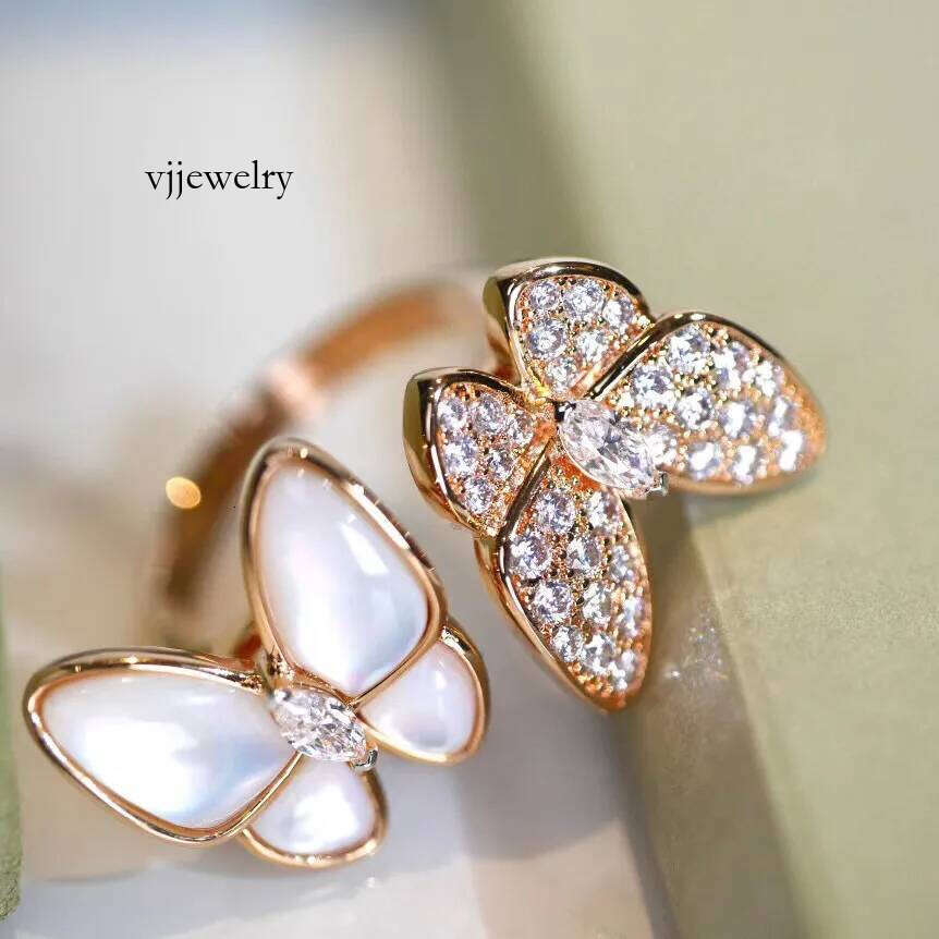 Charming Jewelry Ring High version fritillary stones butterfly three-dimensional light index ring female personality fashion niche internet celebrity rings
