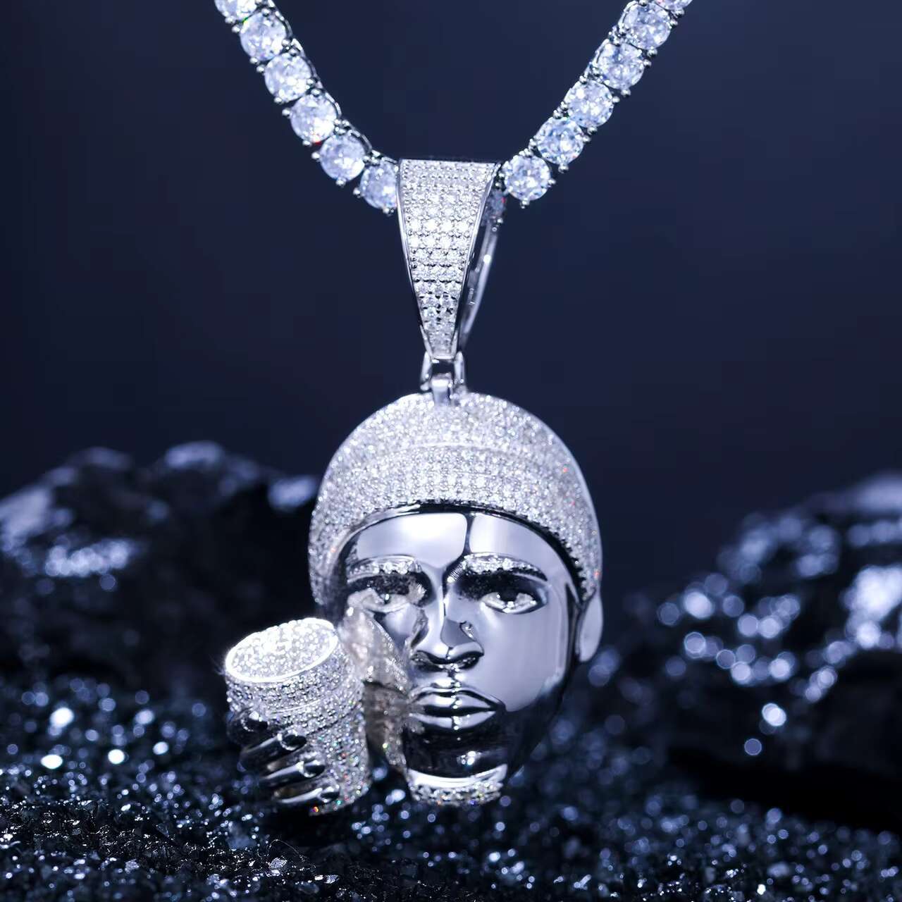 Luxury 925 Sterling Silver VVS Moissanite Diamond Iced out Rappers Head Pendant Necklace with Cup Hip Hop Jewelry