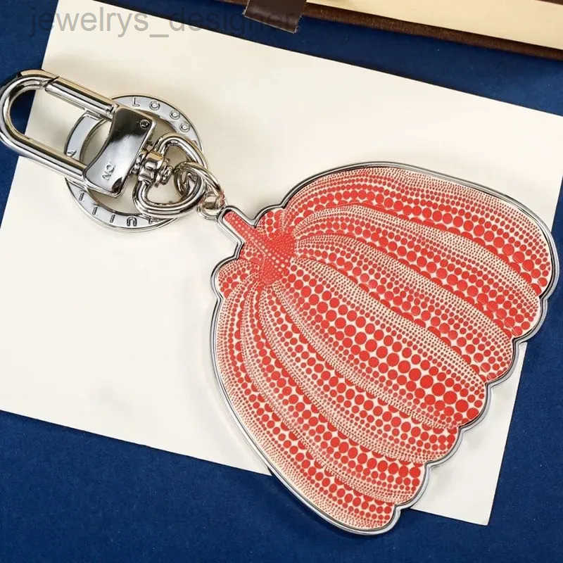 Designer keychains High end Metal Stainless Steel Brand Keychain Cute Pumpkin charm Keychains For Men Women Designer Key Ring Couple Leather Car Key chain Handmade w