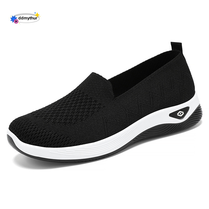 Women's New Style Breathable Casual Slip-On Mom Old Beijing Cloth Flat Single Shoes ddmythur