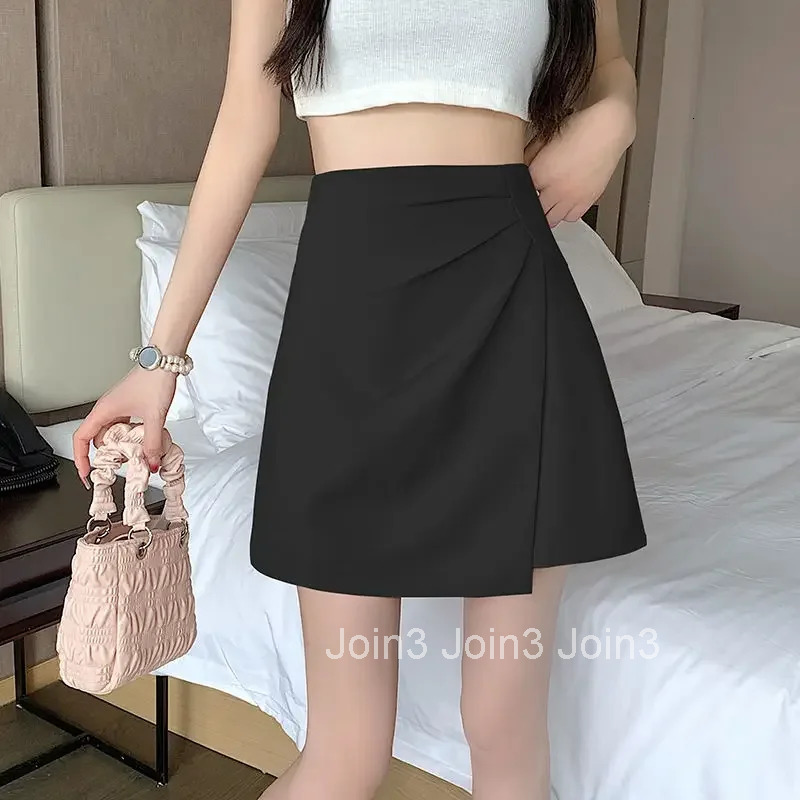 Chubby High Waist Mini Skirts for Women Short Modest Vintage Cheap Y2k Aesthetic V Harajuku Quality Clothing Sales Woman Skirt