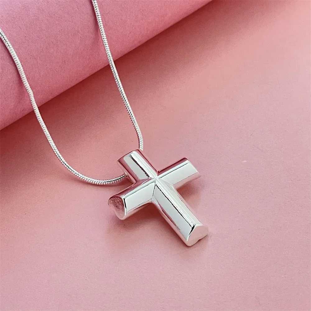 925 Silver Snake Cross Pendant Necklace Suitable For Men And Women To Wear Everyday W250618