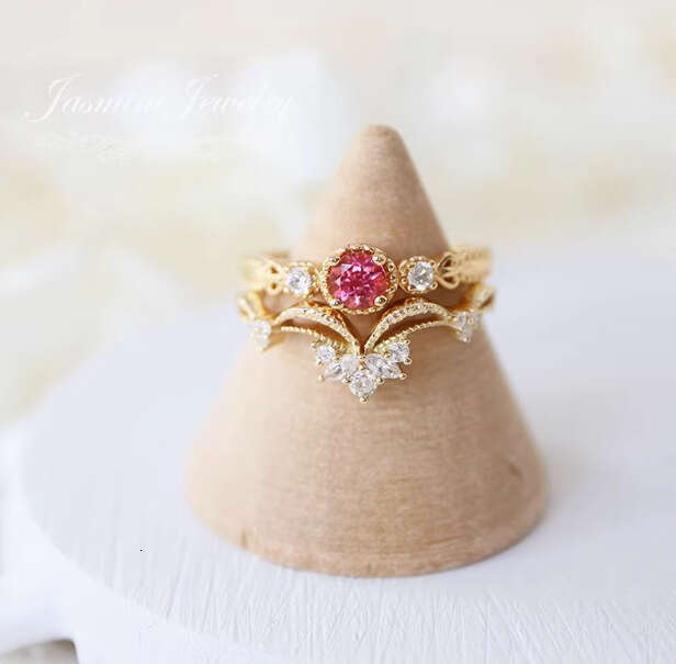 Pale Flower Crown" Zircon V-Shaped Bud Same Style Simple Versatile Stackable Set Light Luxury Ring