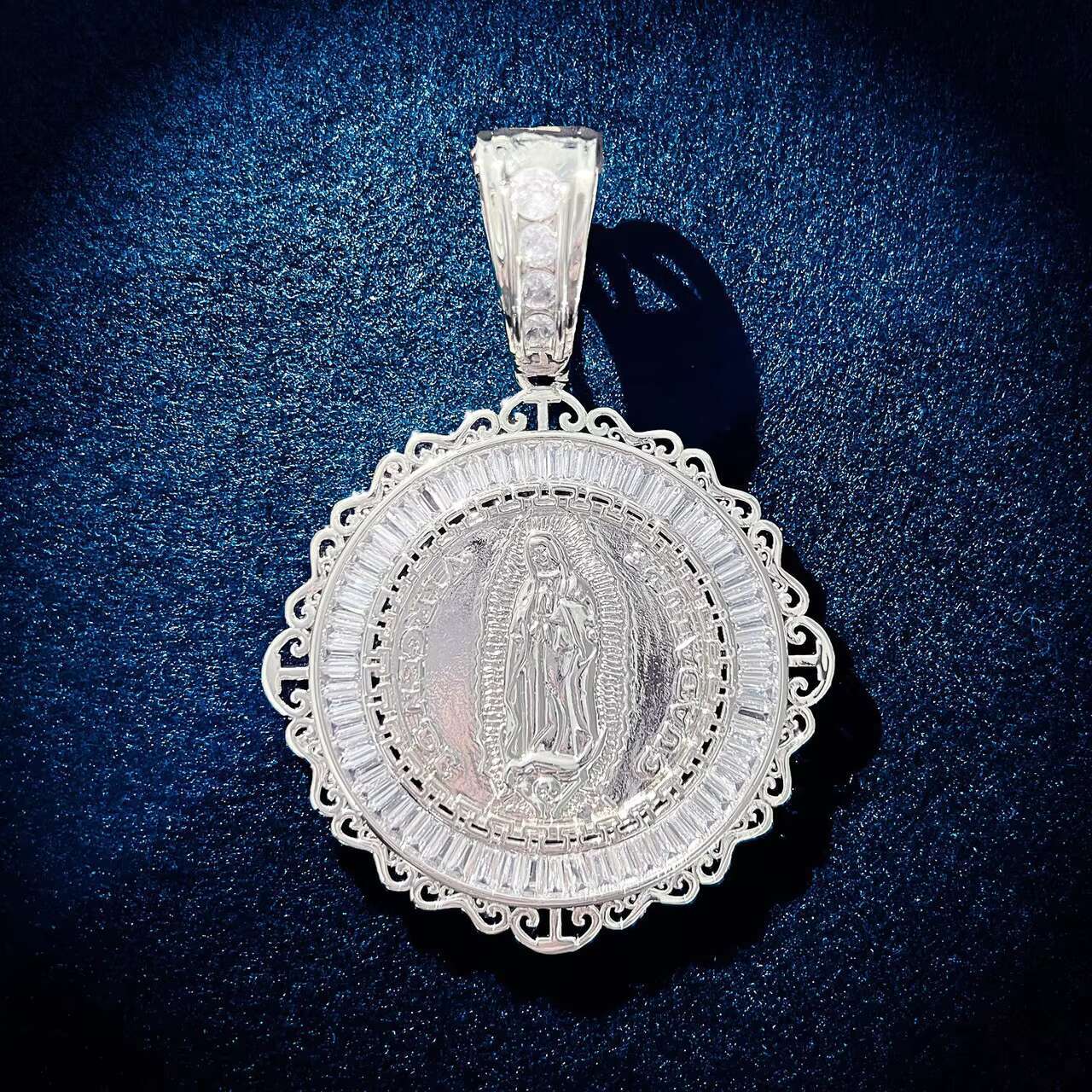 New 925 Sterling Silver VVS Moissanite Diamond Jesus Cross Pendant Mens Custom Iced out Hip Hop Jewelry