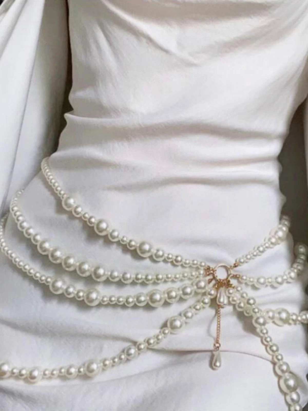 Multi-layer pearl waist chain Versatile retro sweet decorative fringed belt sweater dress accessories 250618