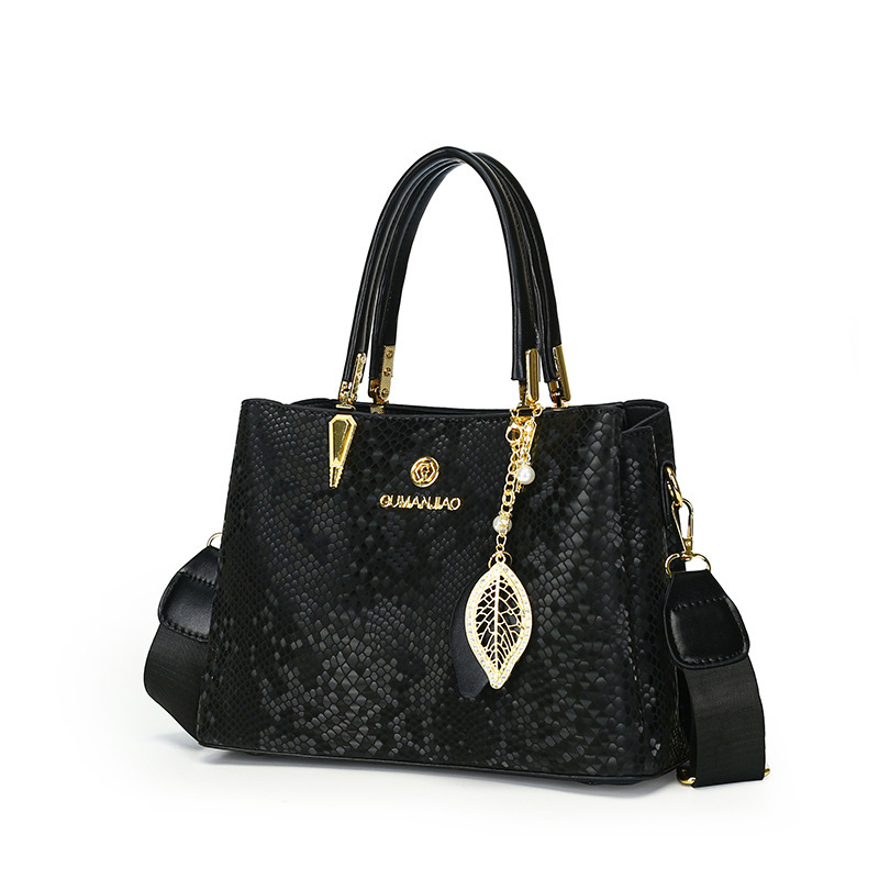 The Designer Offers Free Shipping On Elegant And Luxurious Patent Leather Fashionable Handbags, 2025 New Casual Women's Shoulder Bags And Luxury 