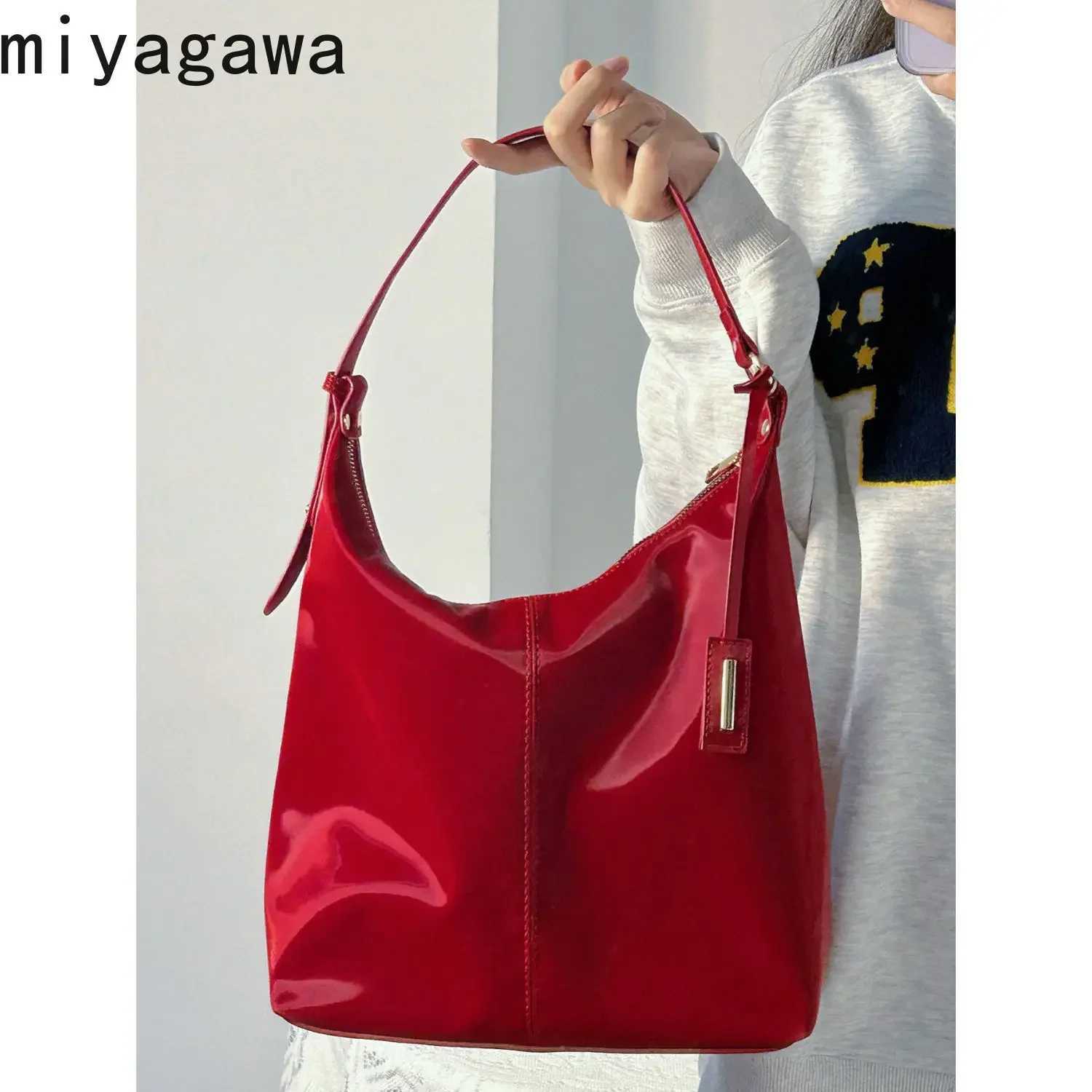 Miyaga Large Capacity Tote Bag for Women 2023 New Red Luxury Autumn/Winter Bag Versatile Shoulder Bag B250618