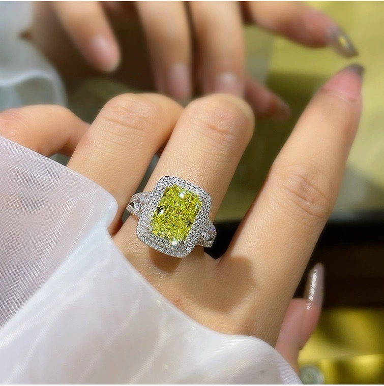 Elegant Olive Colored Gemstone Ring 925 Sterling Silver 8x11mm Brilliant Cut Cubic Zirconia Stones