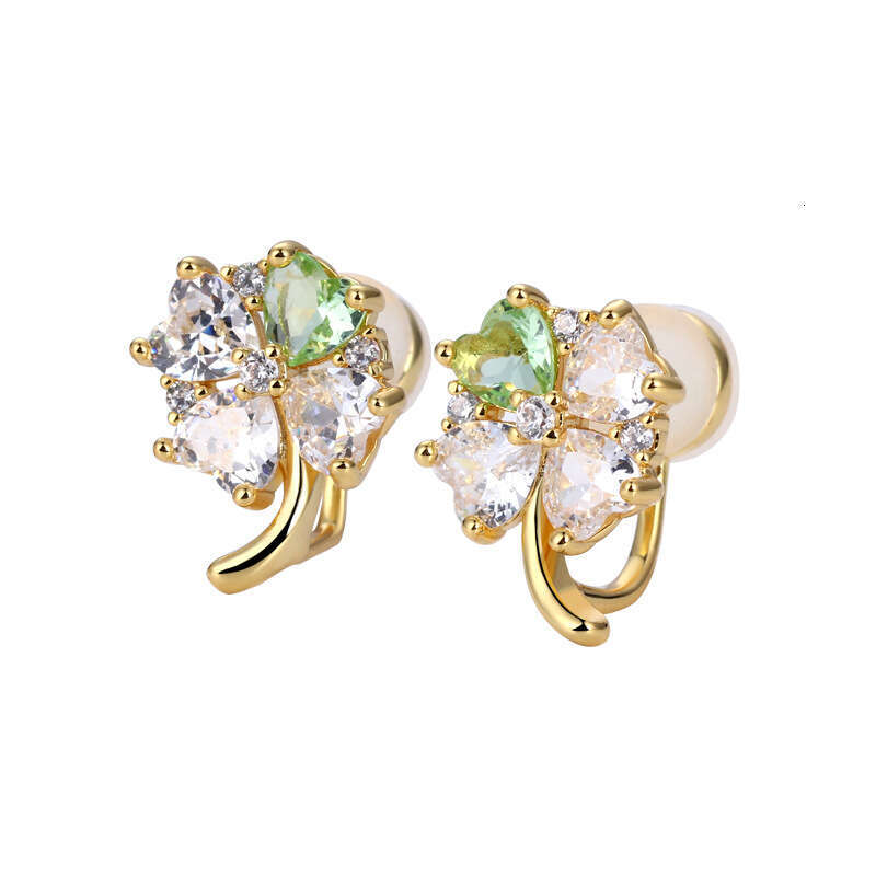 Spring Wild Series Heart Clover Non-Pierced Niche Design Mosquito Coil Ear Clips High-End Feel