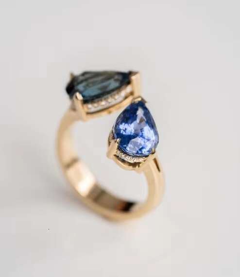Toi Et Moi 4 Ct Two Pear Cut Moissanite Engagement Ring Blue and dark green Moissanite Engagement Ring Two Tone Ring