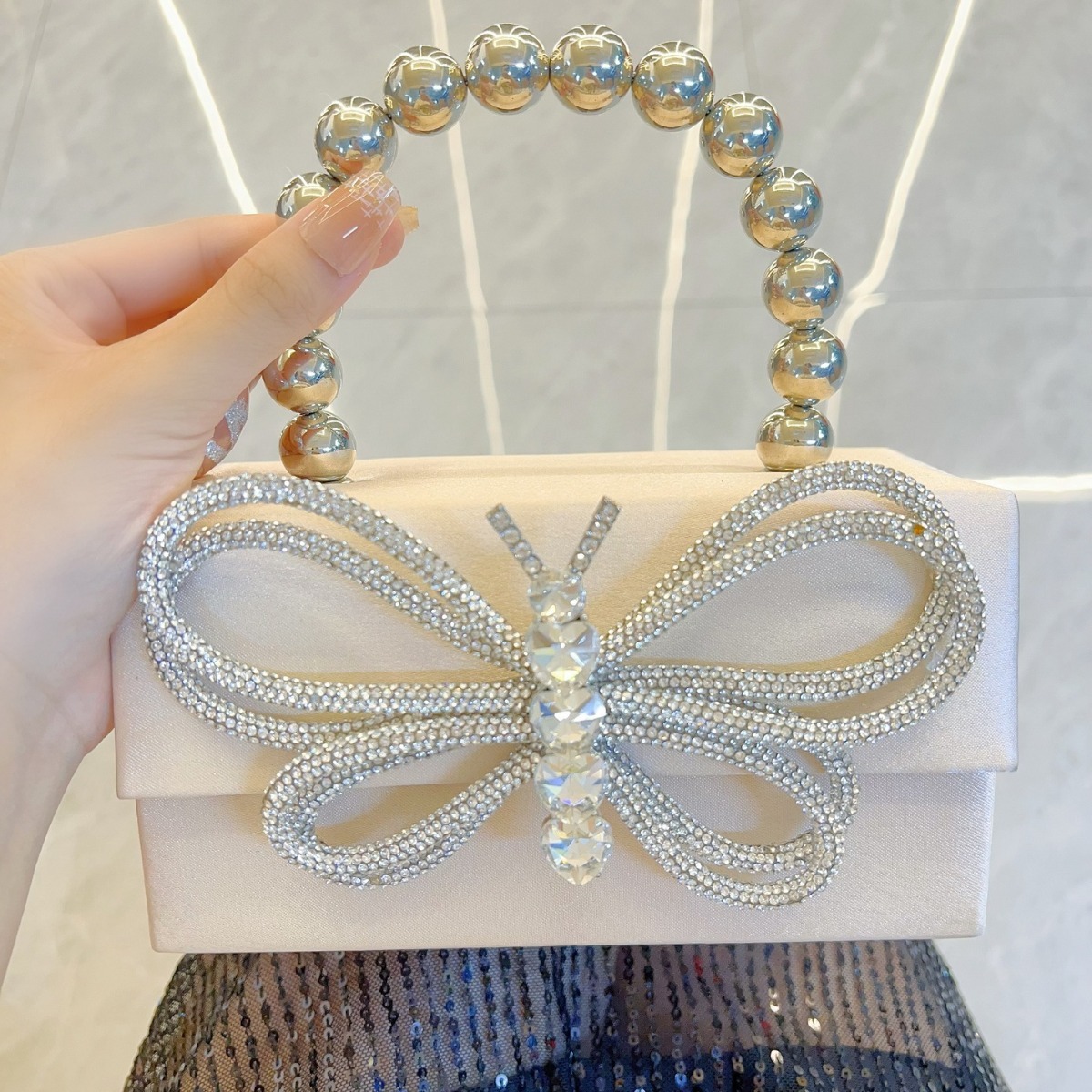 Free Shipping For Designers New French Style Shiny Silk Small Square Box Luxury Bag Bag With Bowknot For Evening Party, Clutch, Shoulder, And Crossbod