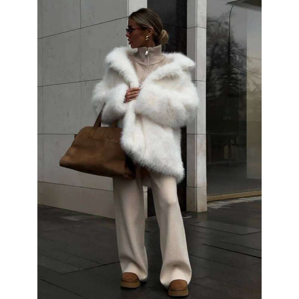 Tossy Winter Fashion Fluffy Furry Women Jacket Overcoats Loose Cardigan Thick Warm Patchwork Female Coat Faux Fur 2025
