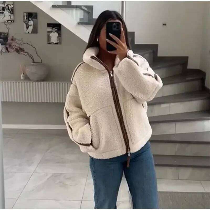 Fashion warm contrasting lamb wool coat women's long-sleeved zipper jacket 2025 autumn and winter new high street wear