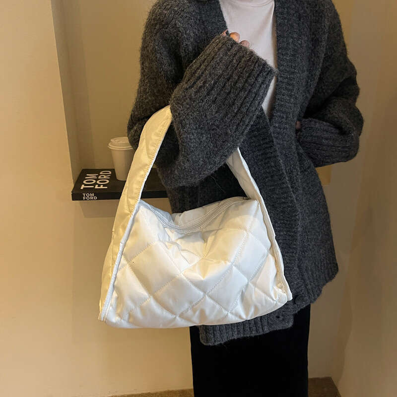 Oxford Cloth Small Winter New Quilted Texture Casual Handbag Underarm Simple Student Bag For Women B5