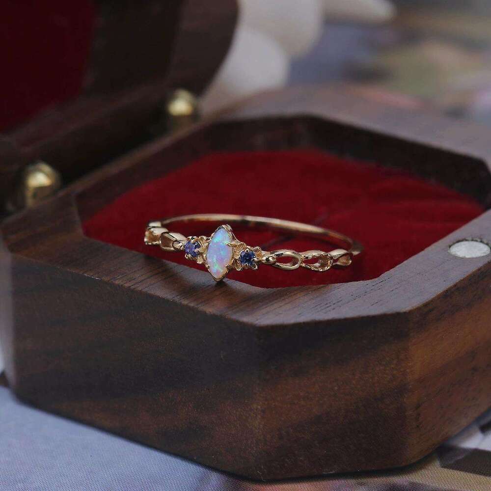 New Korean and Japanese Style Rings for Women, Personalized Gold-Plated Jewelry Accessories, Hot-Selling Live Streaming Explosive Products