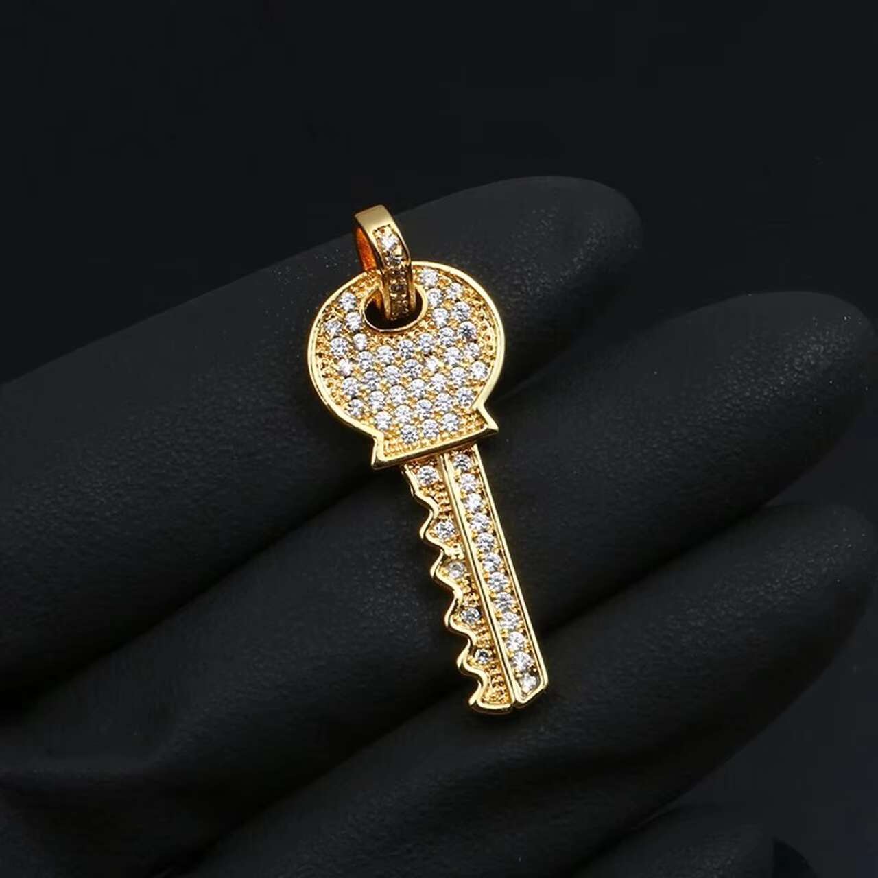 Luxury 925 Sterling Silver Moissanite Key Pendant Necklace New Arrival Perfect Hip Hop Style Gift for Men and Women