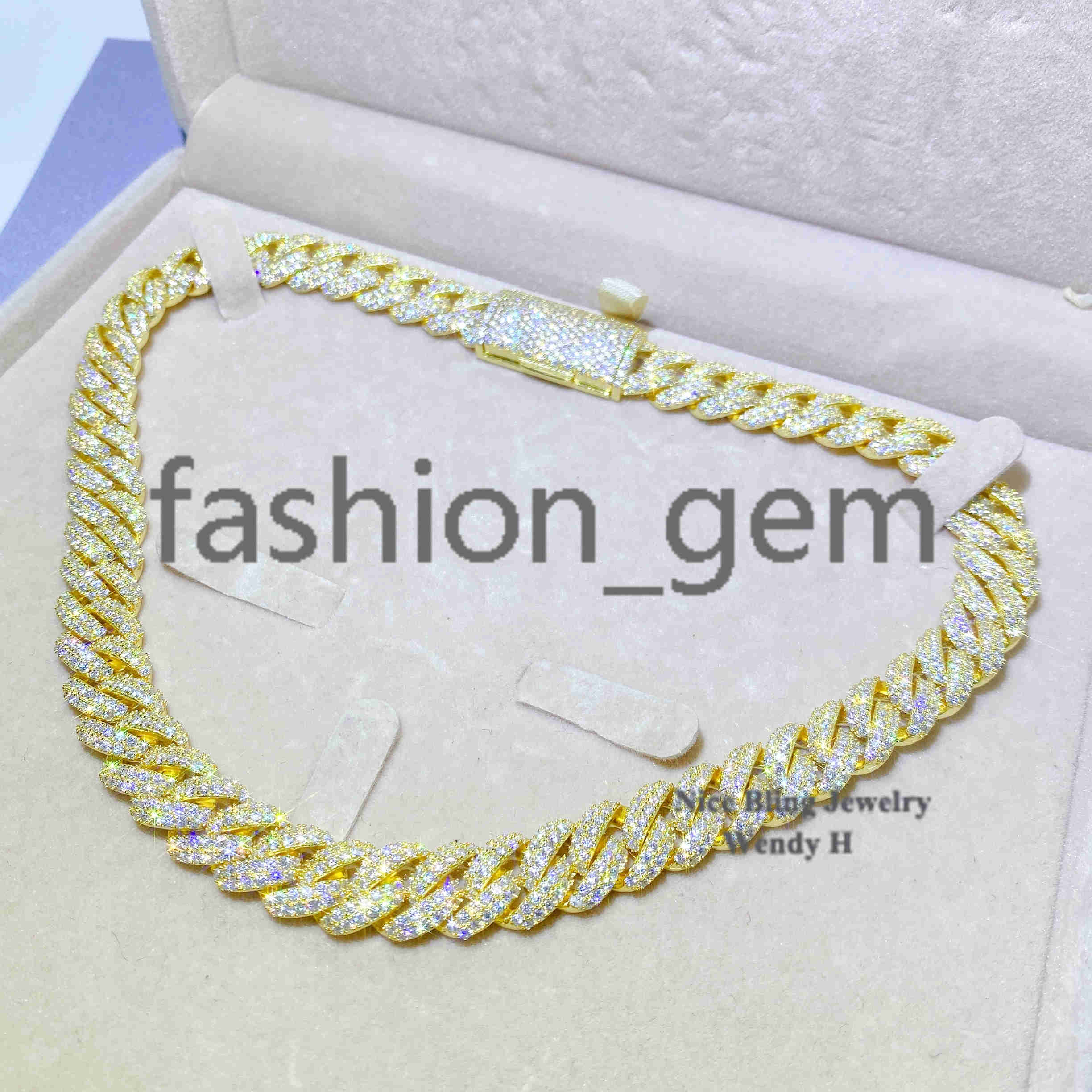 Hip Hop Iced Out Jewelry Factory Price Micro Pave High Quality Vvs d Color Diamond 12mm Moissanite Cuban Link Chain