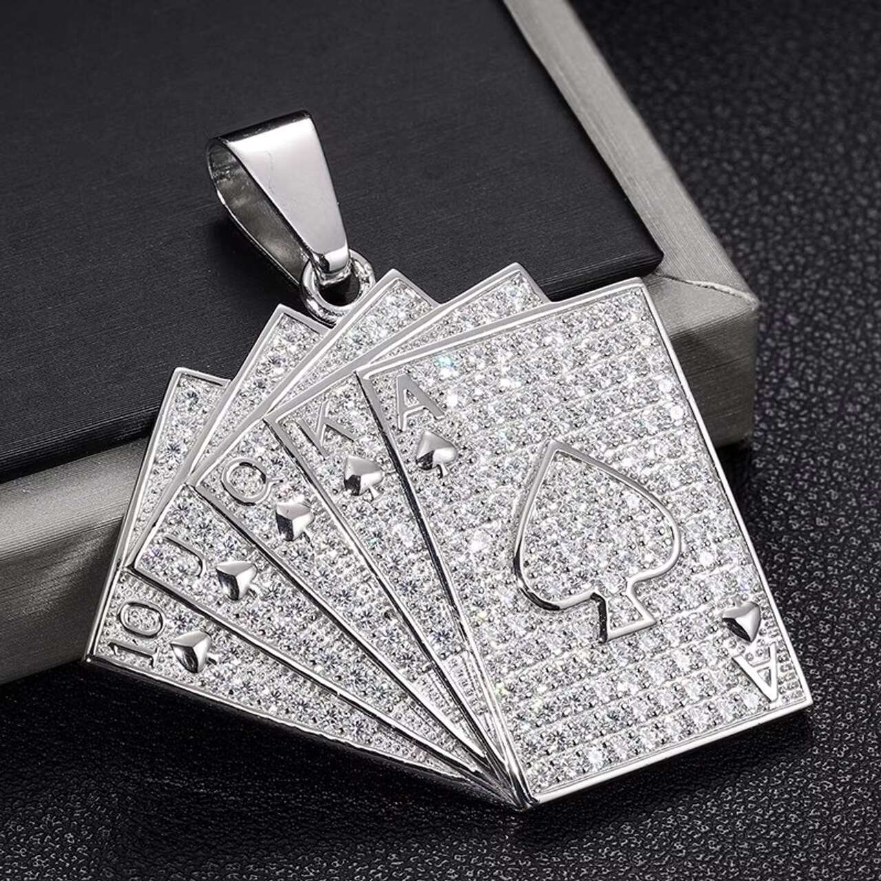 Custom 925 Sterling Silver Royal Flush Poker Pendant Necklace VVS Moissanite Iced Out Jewelry in Hip Hop Style Custom