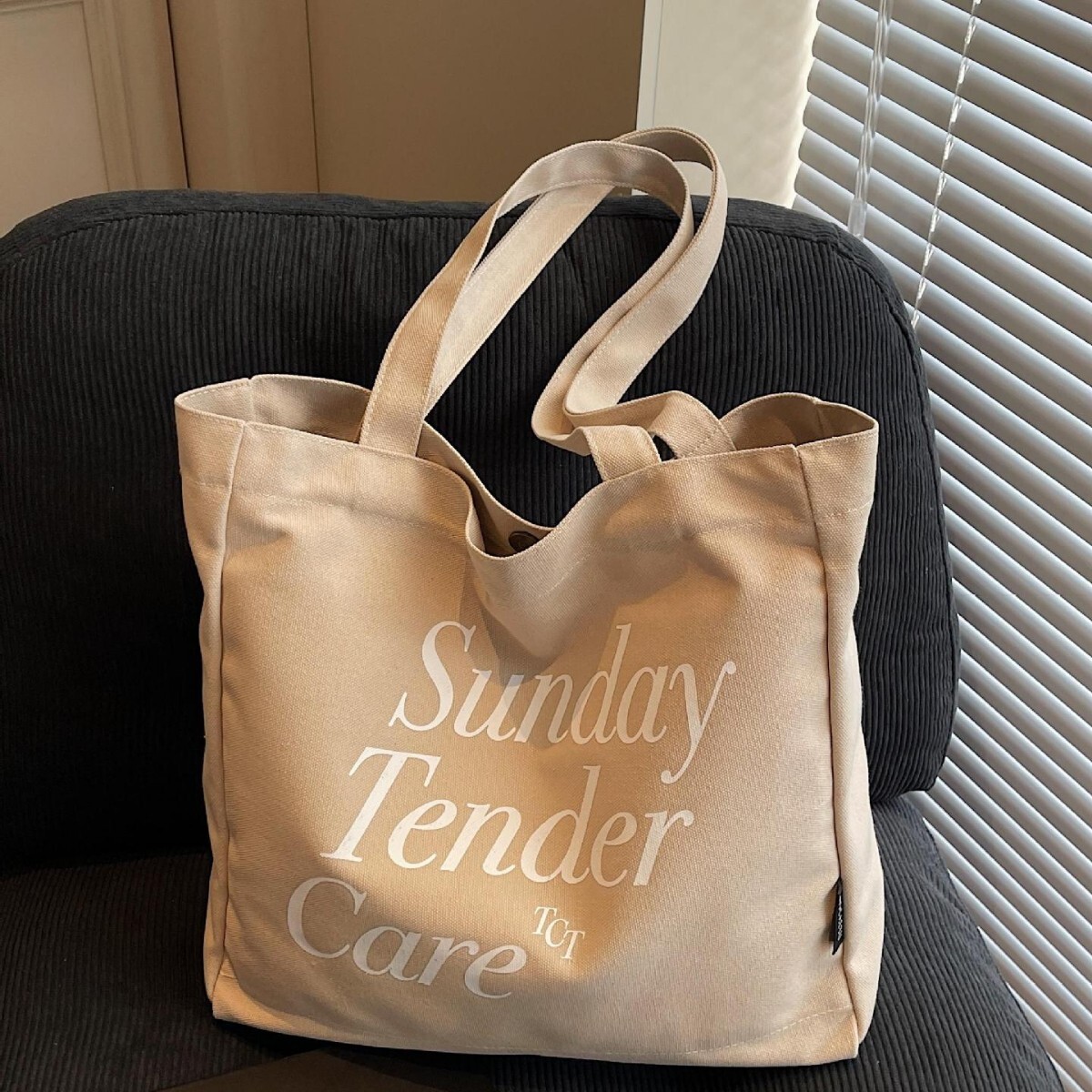 Free shipping designer Canvas Bag Korean Style Lazy Wind 2025 New Large Capacity Tote Bag Casual Commuter College Student Class Shoulder Bag