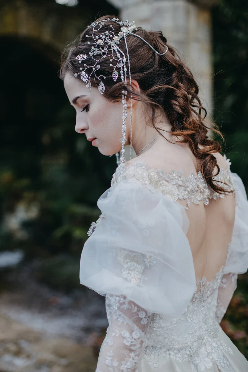 Fantasy Country A-Line Wedding Dresses with removable train Off Shoulder Long Sleeves Ivory Boho Bridal Gown Custom Made Open Back Garden Vestido De N