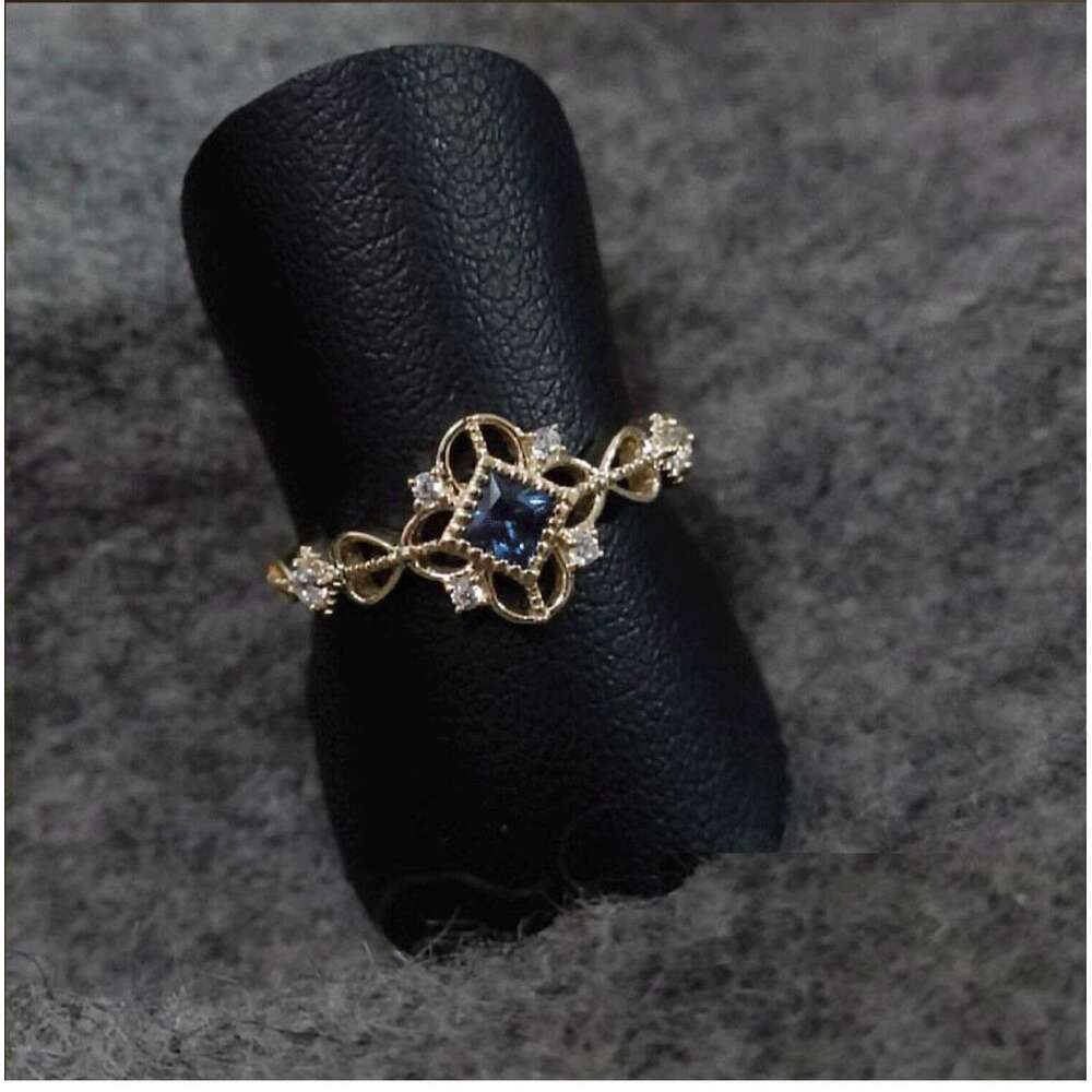Niche Light Luxury High-end Sense Index Finger Cold Style Ins Women Lace Hollow Versatile Trendy Ring