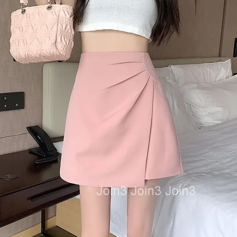 Chubby High Waist Mini Skirts for Women Short Modest Vintage Cheap Y2k Aesthetic V Harajuku Quality Clothing Sales Woman Skirt