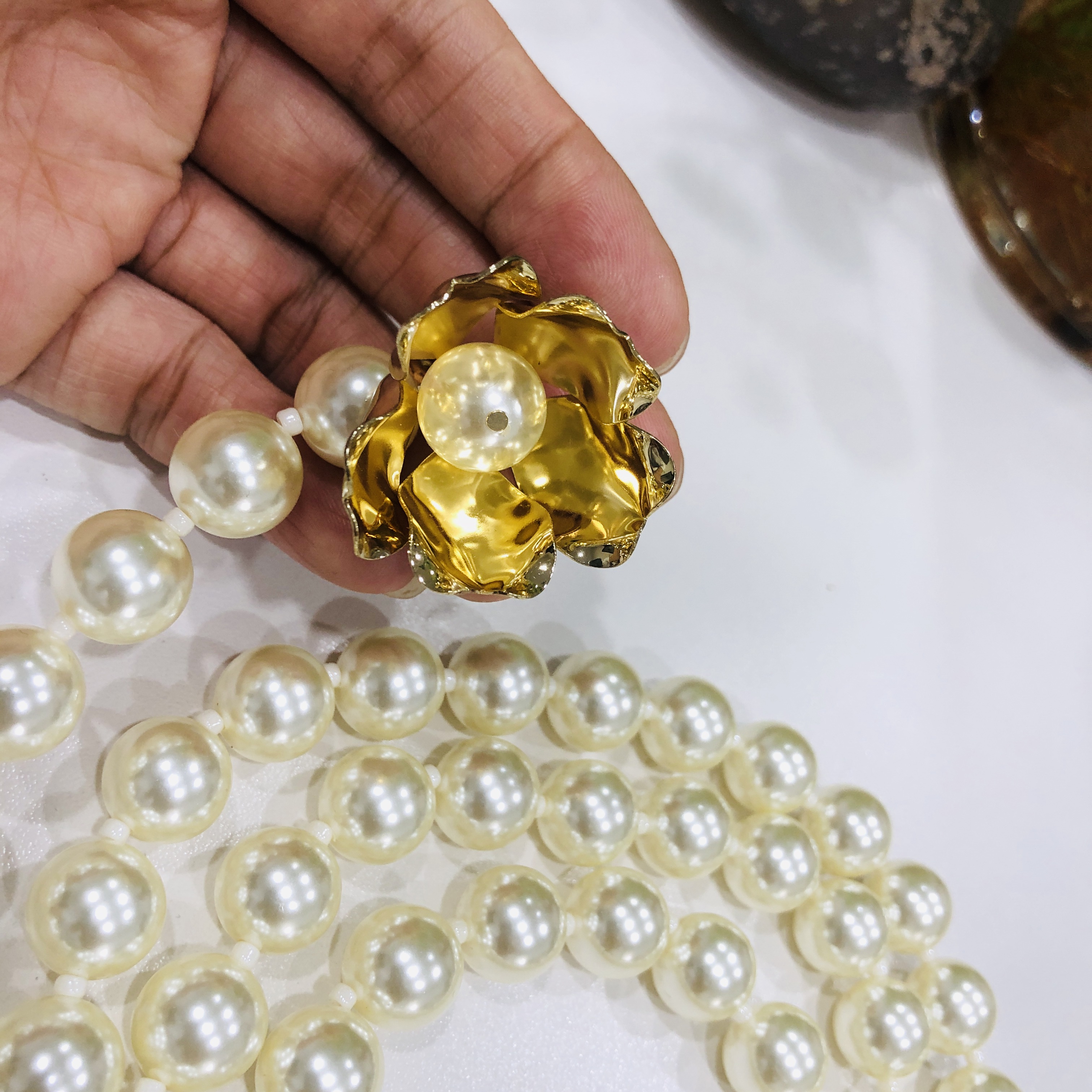 ADITA Long pearl necklace, 120cm, stainless steel metal flower, flowers can be adjusted to bloom. High quality necklace that never fades premium gifts