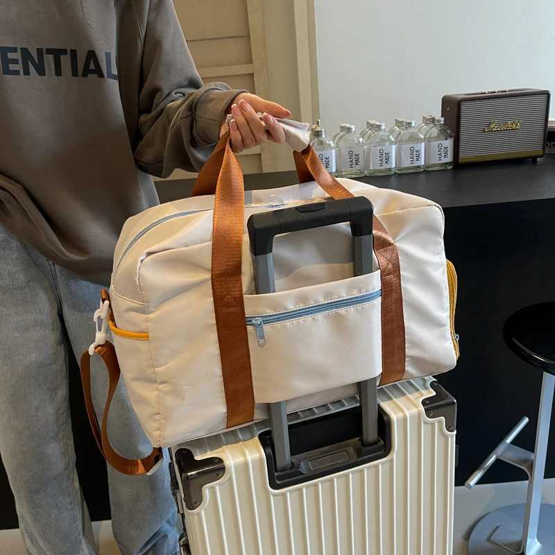 Travel Bag High-Looking Yoga Fitness Bag Womens Fashionable and Lightweight Boarding Bag for Maternity Business Trip Bag Tr W250618