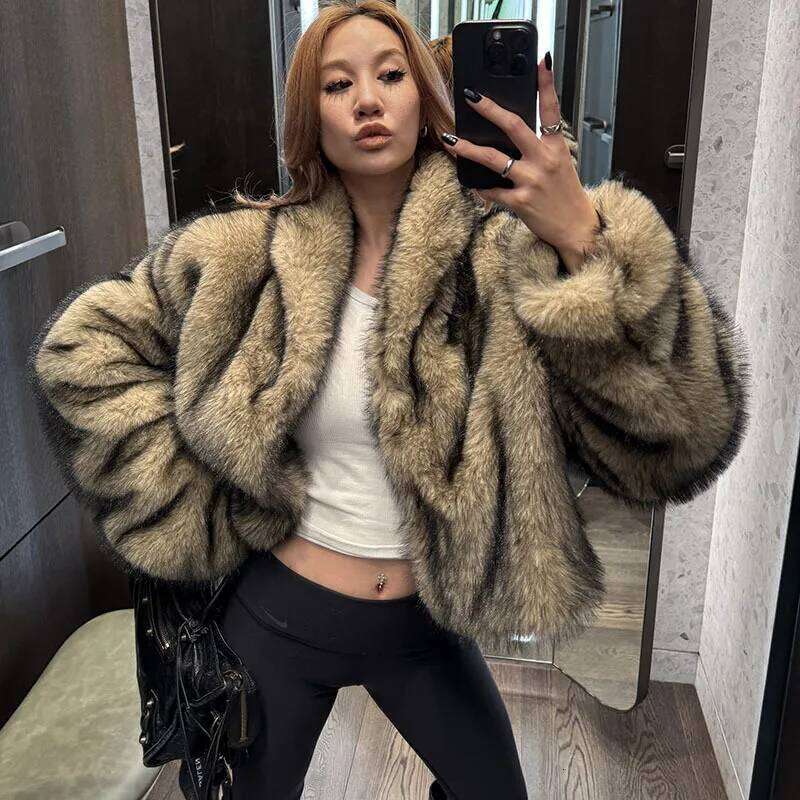 2025New Style European and American Short Brown Faux Fur Coat Hot Sale