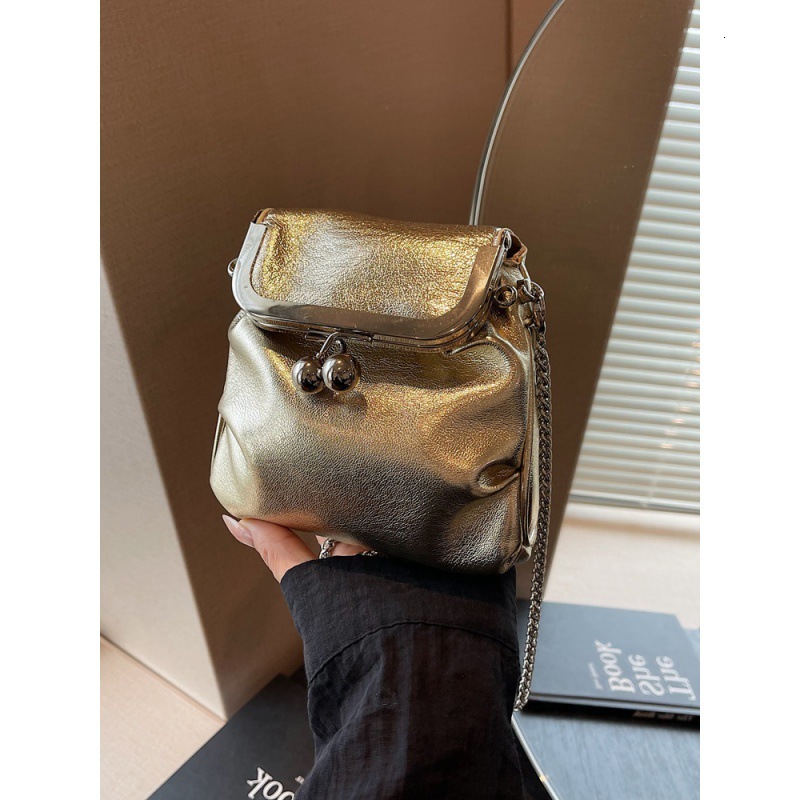 2025 Summer New Women's Silver Small Bag Designer Fashion Casual Crossbody Bag Exquisite Mini Bag