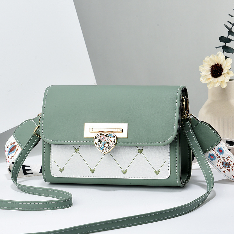 Free Shipping 2025 New Designer Bag Fashionable One Shoulder Phone Bag Multifunctional Leisure High-quality Shopping Bag Trendy Heart Lock Buckle Wome