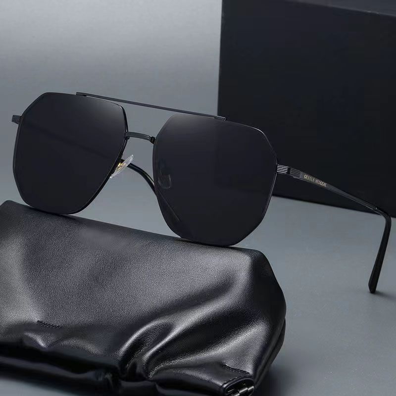 Designer Sunglasses For Women Men Fashion Sunglasses Luxury Polarized Lens Goggle Pilot PC Frame Oversized UV400 Eyewear Luxury Style Sunglasses DW22