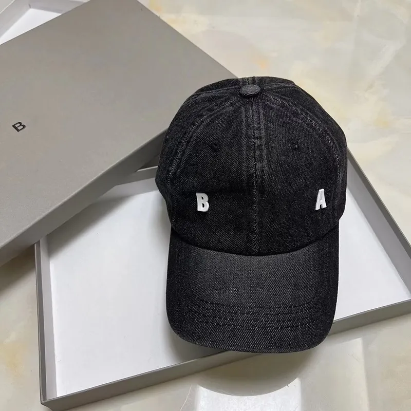 Designer Caps Travel Fashion Casquette Hats Mens Baseball Caps Striped Letter Sports Peaked Duck Tongue Ball Cap Hats for Women Bucket Hat Bonnet Sunhats