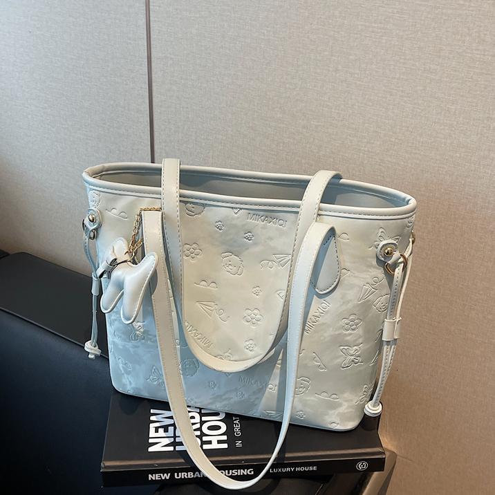 Free shipping designer Bag Handbag Tote Bag Large Capacity 2025 New Versatile Simple Underarm Bag Fashion Casual Shoulder Bag