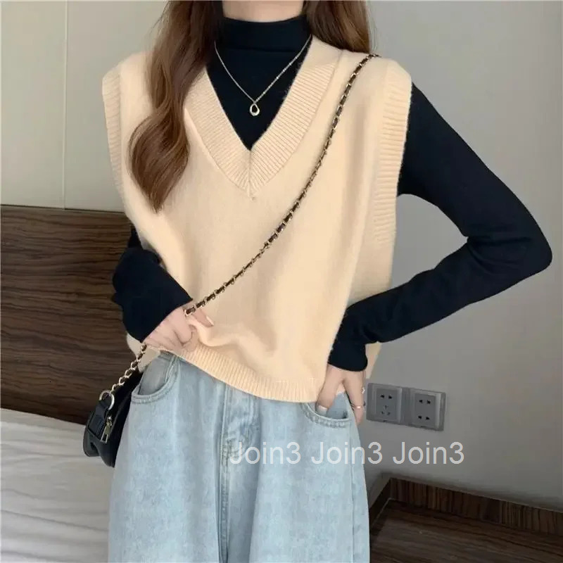 Womens Sweater Yellow Vest Short Knit Tops for Woman Green Crop V-neck Korean Style Winter Thermal Blouse Tall Long Sleeve Warm
