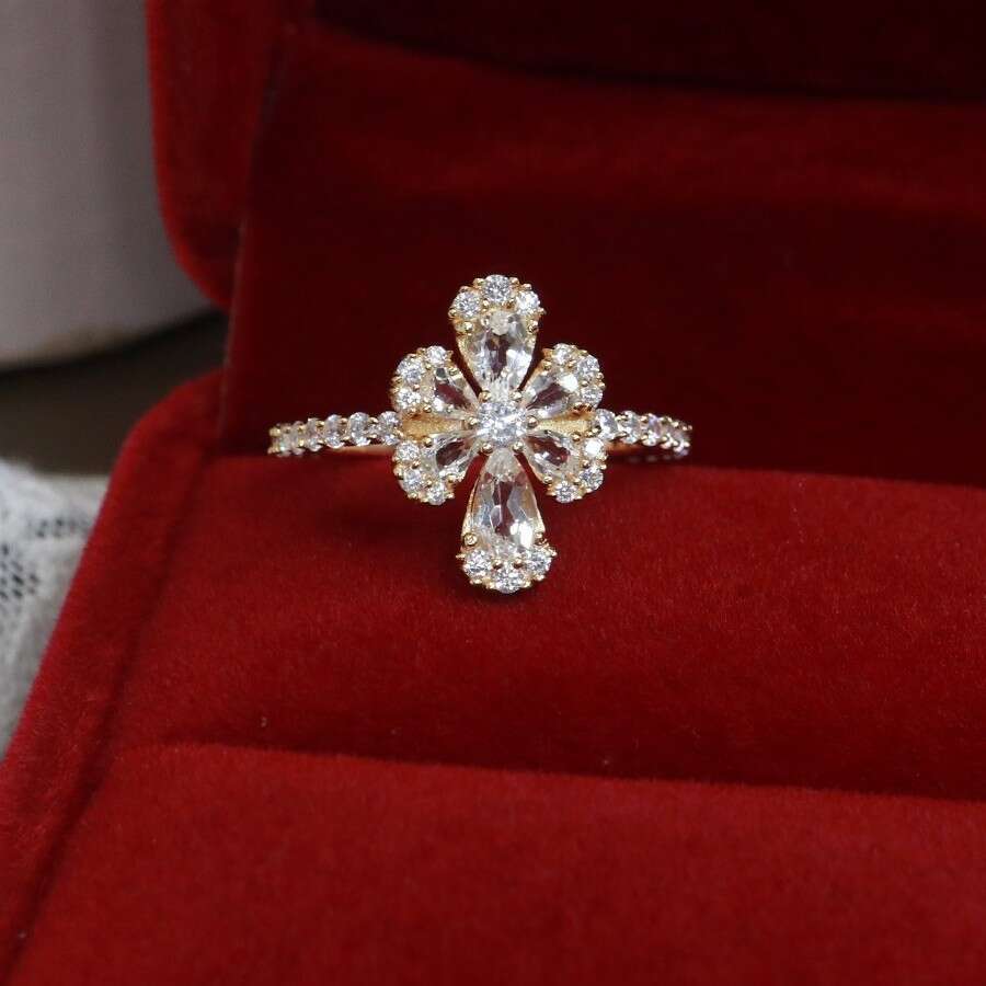 New Fashion OL Personality Flower Light Luxury Goddess Temperament Zircon Versatile Open Ring