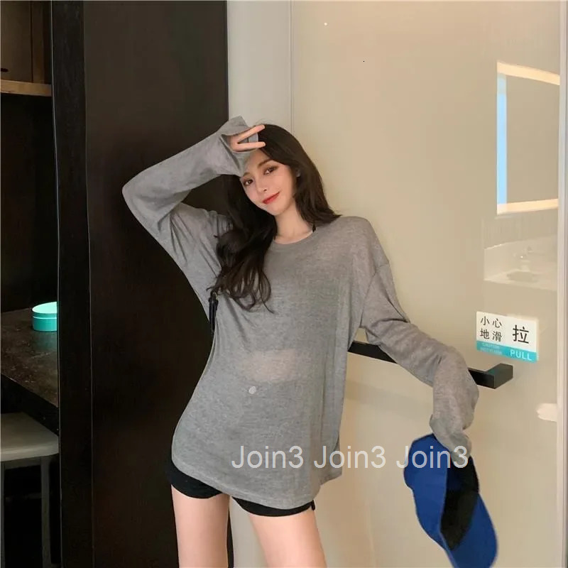 Plain Womens Long Sleeve T-shirt With Sleeves Cotton Top Female Trending Clothing 90s Vintage Y2k Korean Style Emo Kpop Basic