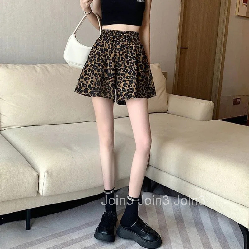 Elastic Waist Wide Shorts for Women High Leopard Woman Short Pants Design Elasticty Kpop Elegant Comfy Hot Fashion Clothing 2025