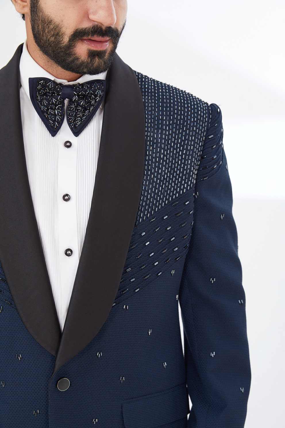 Noble Beading Wedding Tuxedos 2 Piece Set Jacket Pants One Button Men Suit Shawl Lapel Groom Wear Party Suits Customized
