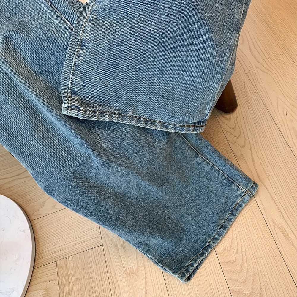 Plussize womens fall casual commute baggy comfort jeans Light blue highwaisted straight leg button pocket long wideleg pants 250609