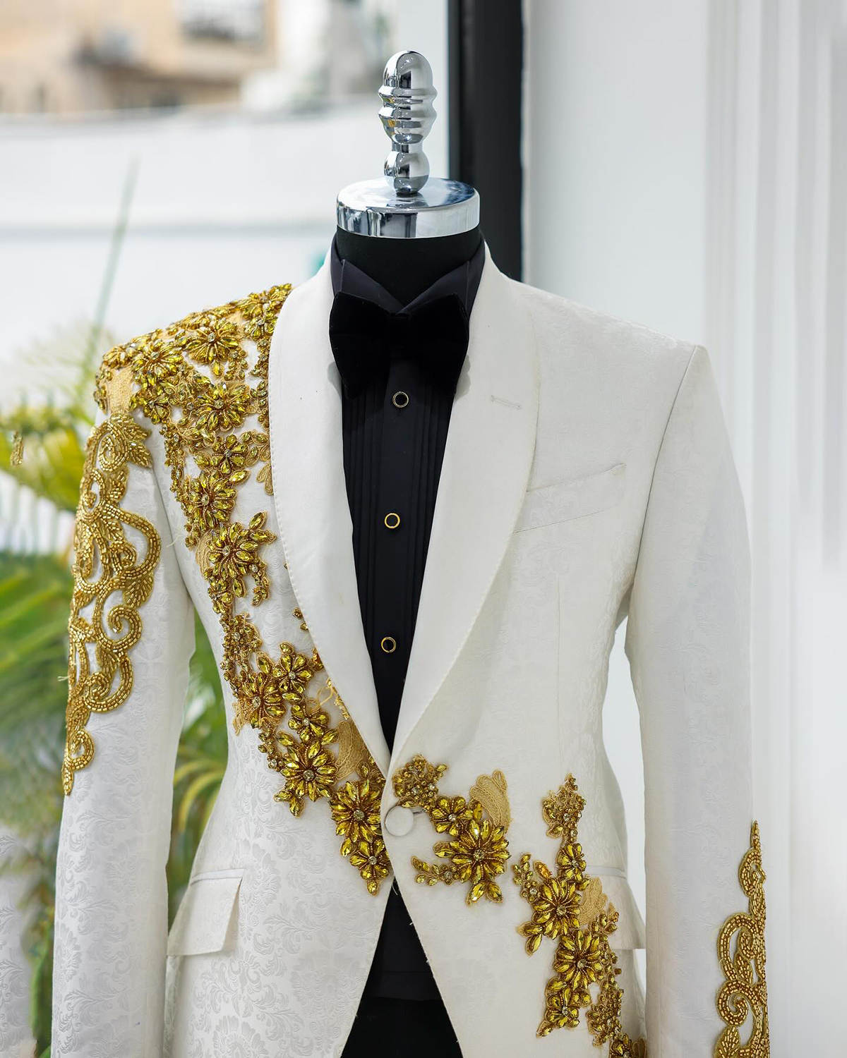 Jacquard Men Suits 2 Pieces Blazer Pants One Button Diamonds Beadings Appliques Prom Formal Wedding Groom Plus Size Tailored Plus Size para hombre Tai
